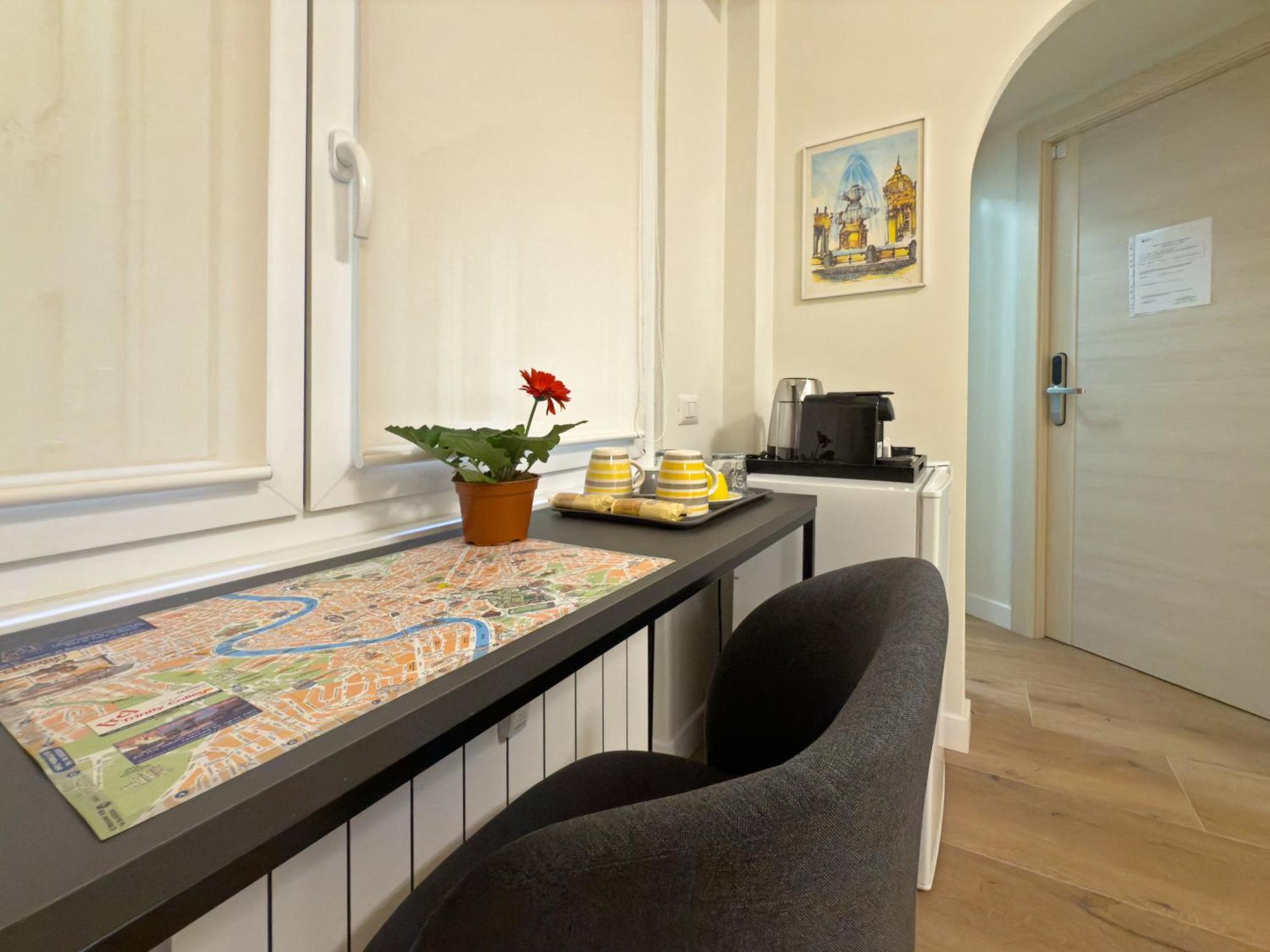 Vatican Dolce Remy - Metro Cipro Bed & Breakfast